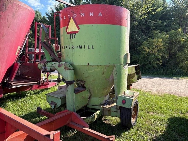 owatonna-117-mixer-mill-image-4