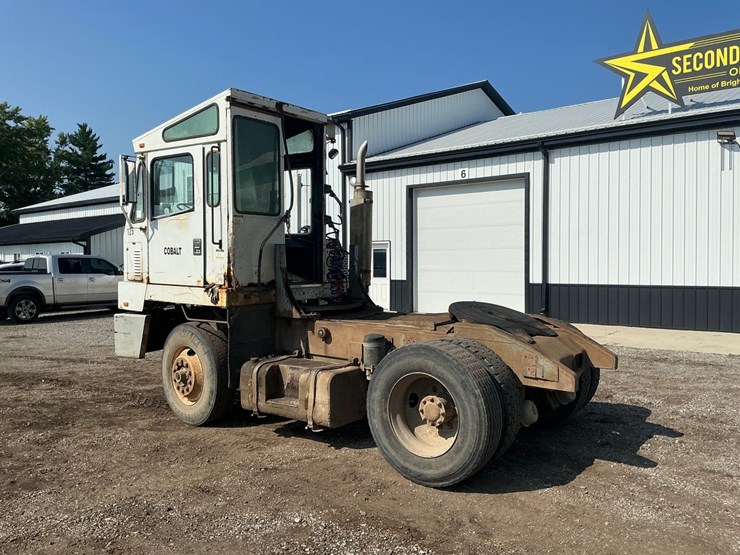 #1992-•-ottawa-terminal-tractor-image-3
