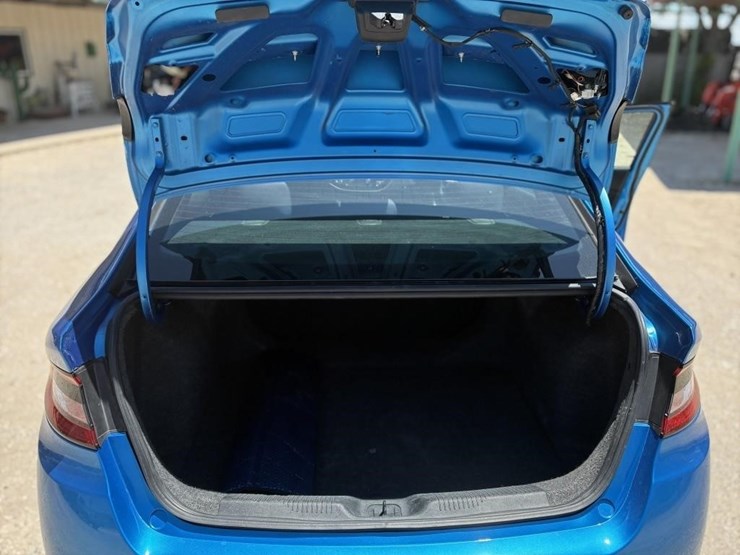 l1--2016-dodge-dart-image-5