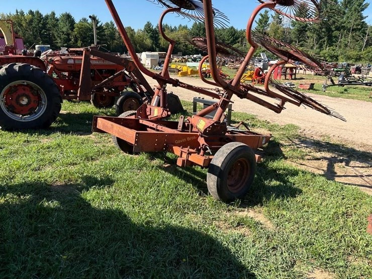 clark-10-wheel-rake-image-6