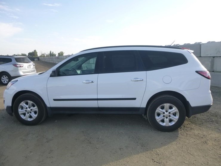 2015-chevrolet-traverse-image-6