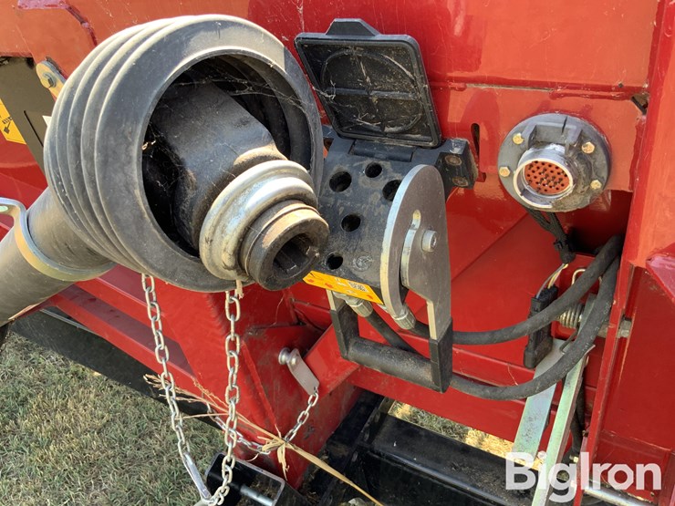 2014-case-ih-4412-image-13
