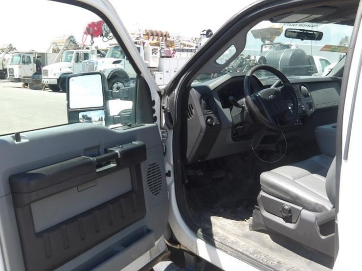 2011-ford-f250-image-21
