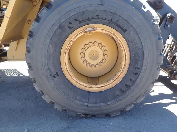 caterpillar-it38g-image-10