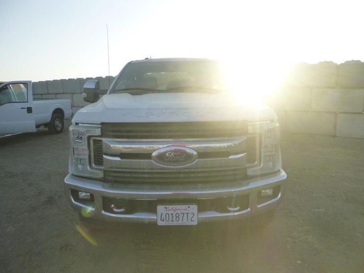 2019-ford-f250-image-28