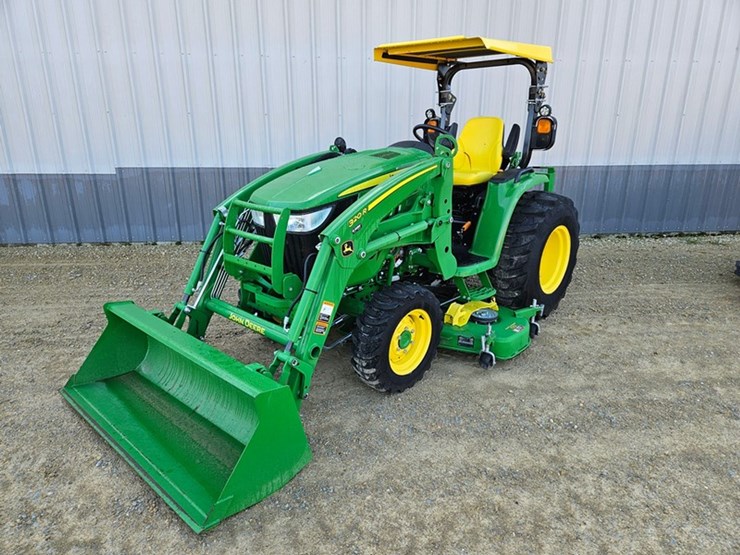 john-deere-3033r-image-1