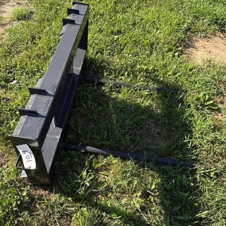 New JT Universal Mount Bale Spear