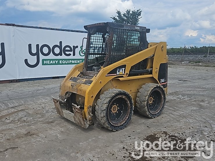 caterpillar-246-image-1