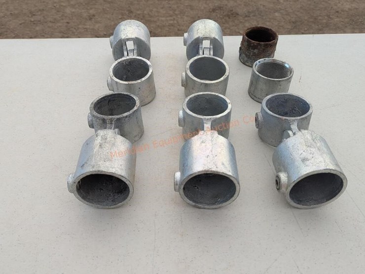 2"-galvanized-angle-brackets-image-5