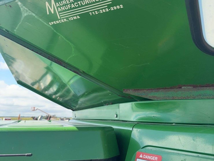 1990-john-deere-9500-image-27