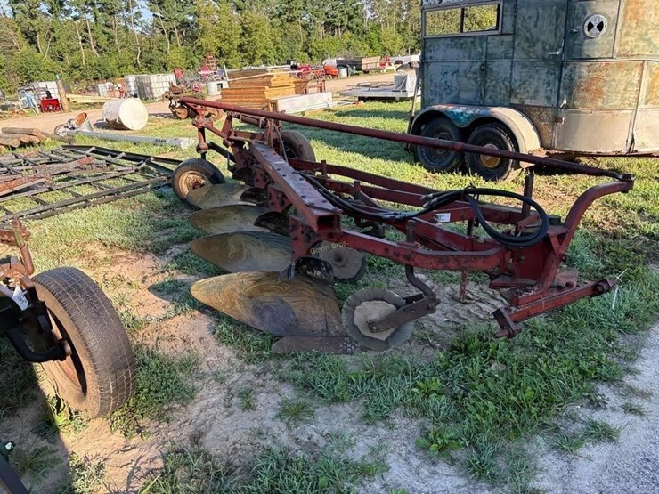 case-ih-540-image-4