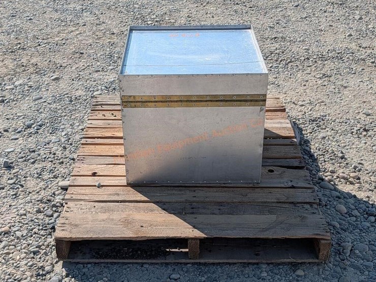aluminum-storage-box-image-4