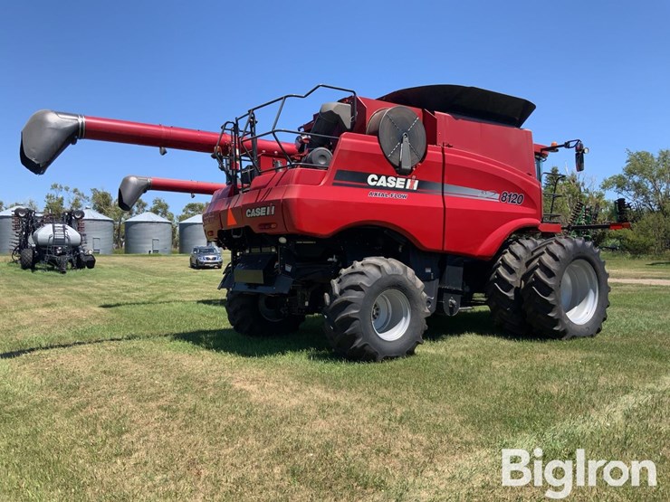 2011-case-ih-8120-image-5