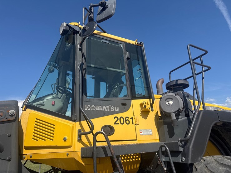 2016-komatsu-wa380-8-image-7