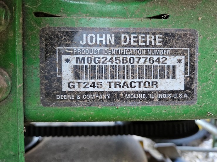 john-deere-245-image-29