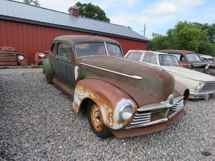 1948-hudson-super-6-2dr-sedan-image-1