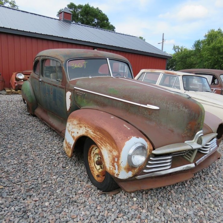 1948 Hudson Super 6 2dr Sedan