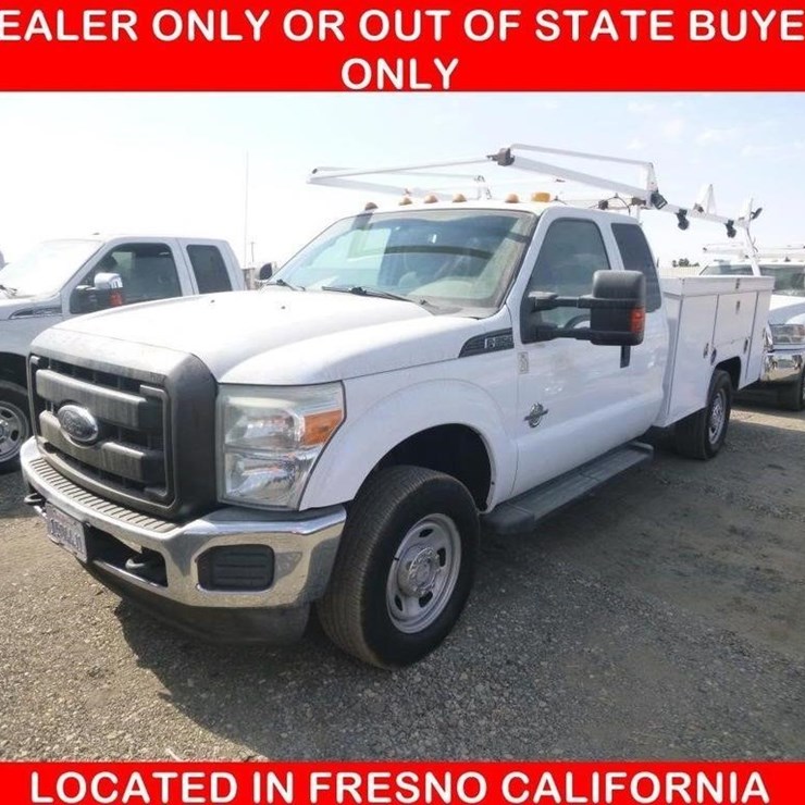 2012 FORD F350