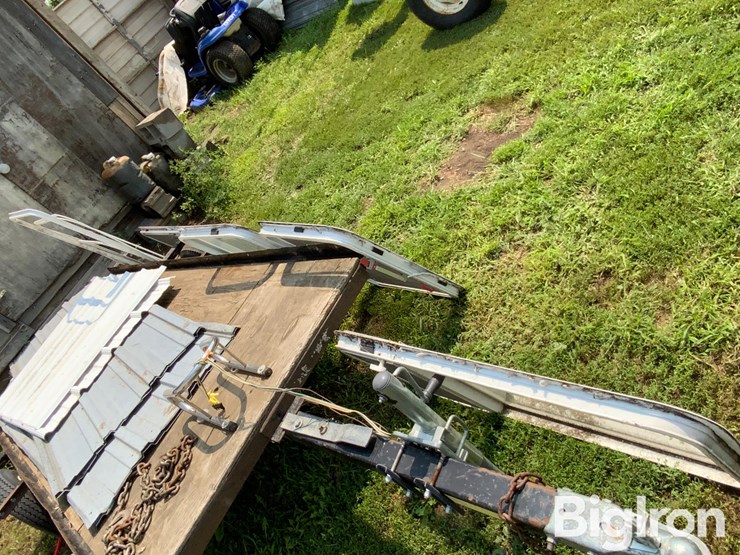 aluminum-camper-windows-image-5