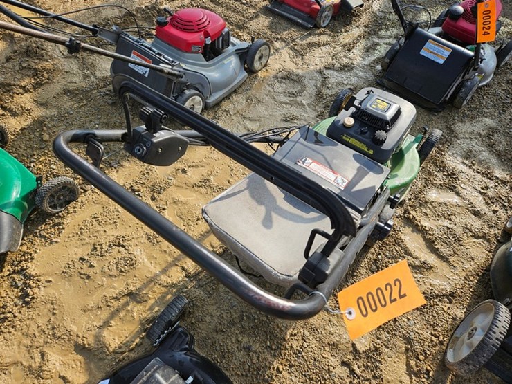 #22-•-john-deere-push-mower-image-11