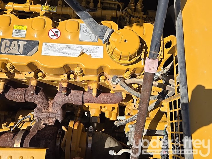 2019-caterpillar-336-image-62