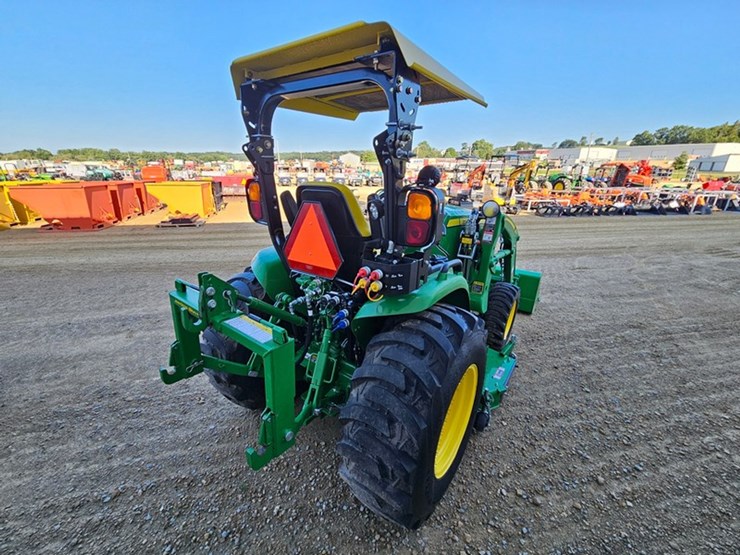 john-deere-3033r-image-5