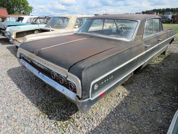 1964-impala-4dr-ht-image-4