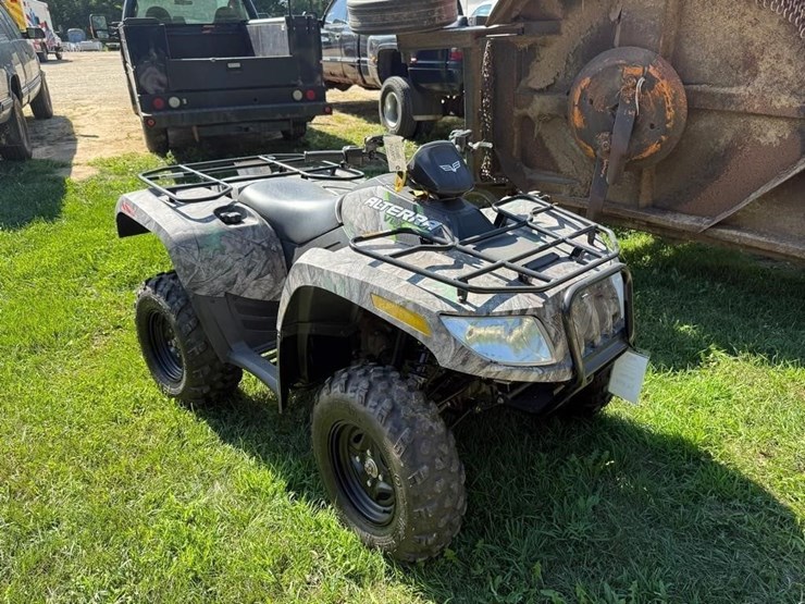 2018-arctic-cat-700-image-2