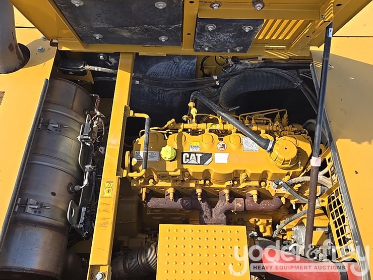 2019-caterpillar-336-image-53