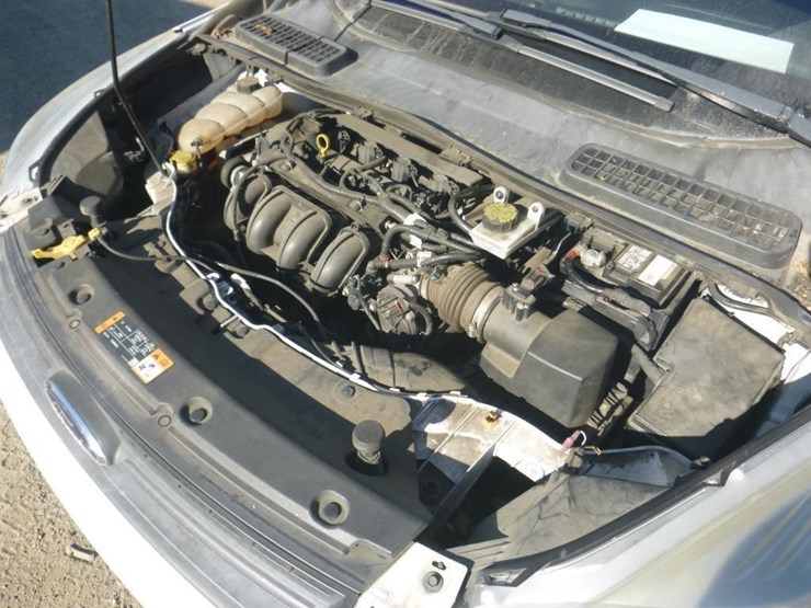 2014-ford-escape-image-10