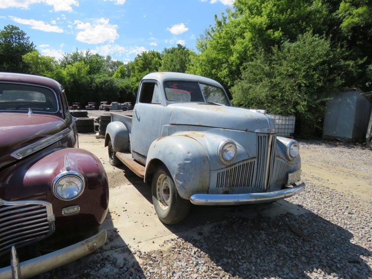 1946-studebaker-m5-13-pickup-image-1