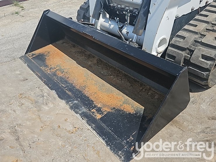 2022-bobcat-t870-image-15