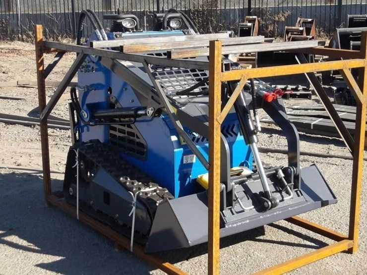 2026-zjz-380-skid-steer-track-loader-image-2