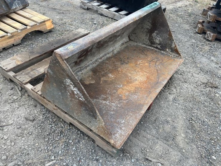dingo-gp-bucket-image-2