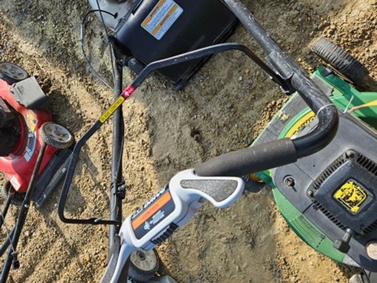 #24-•-honda-push-mower-image-13