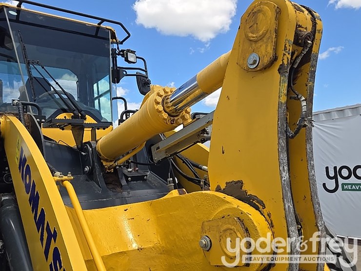 2024-komatsu-wa320-8-image-31