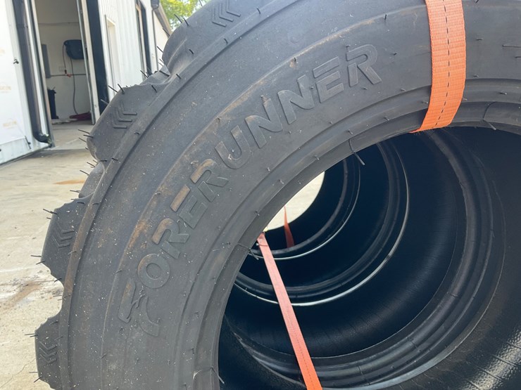 #4063-•-new-10-16.5-sks1-tires-image-3