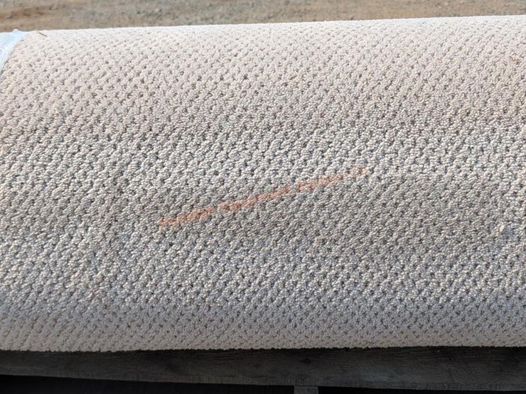 roll-of-carpet---unknown-square-footage-image-8