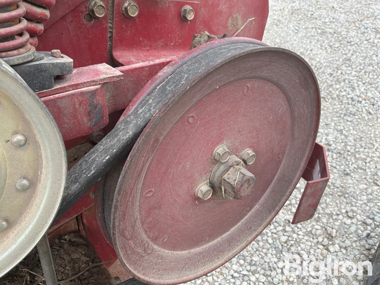 2005-case-ih-1020-image-16