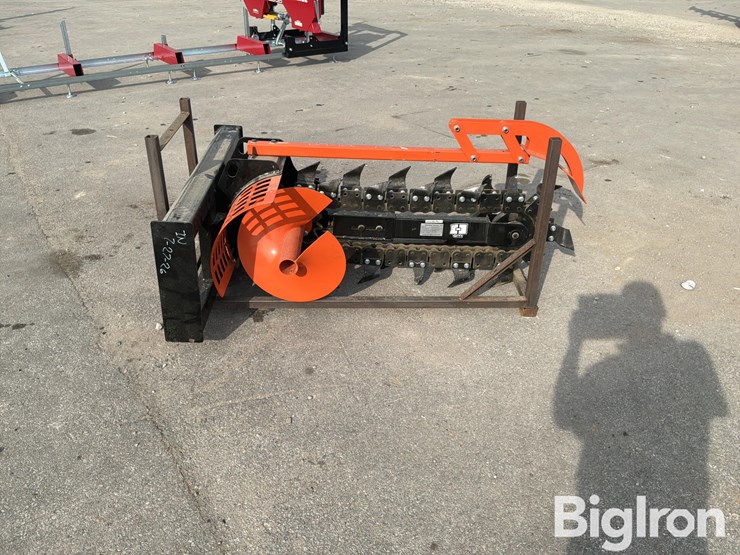 2026-massey-ferguson-730-image-4