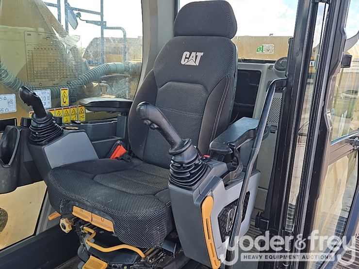 2019-caterpillar-336-image-70