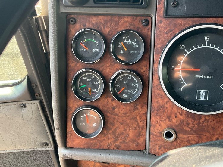caterpillar-3126-image-108