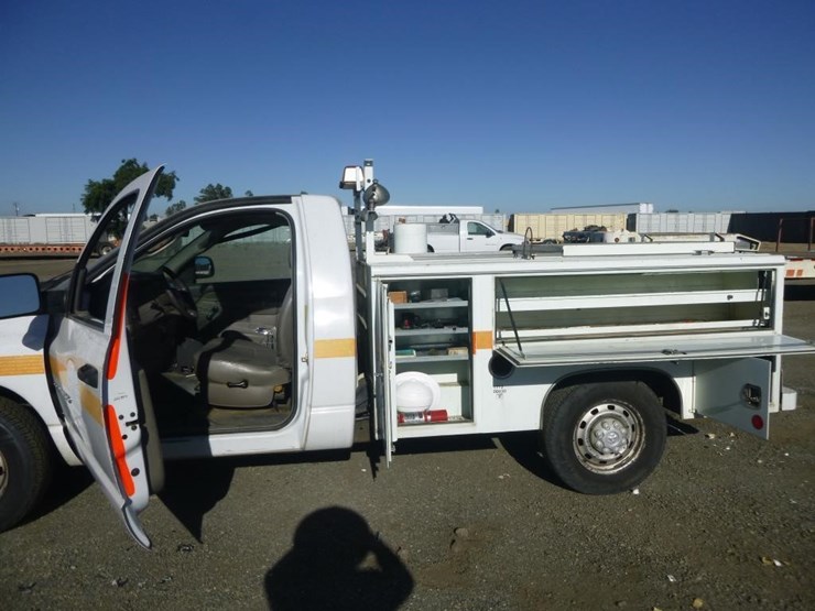2005-dodge-ram-2500-image-7