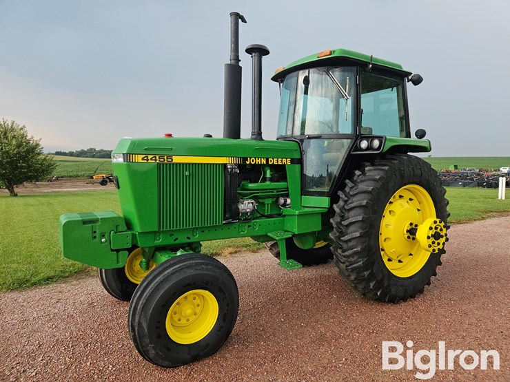 1991-john-deere-4455-image-1