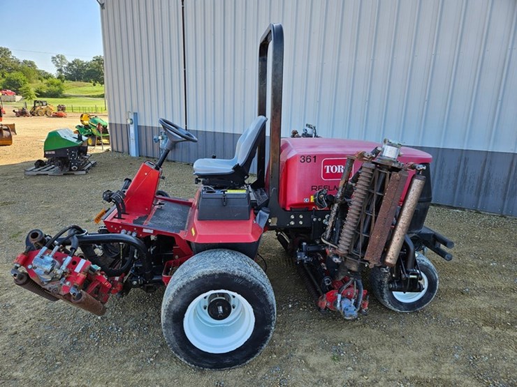 toro-reelmaster-6700d-image-2