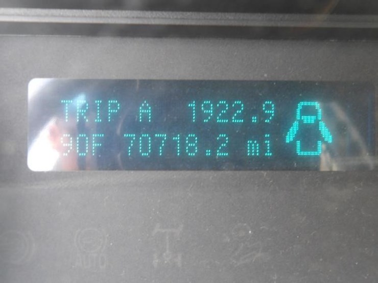 2011-ford-f550-image-19