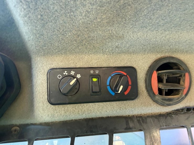 2023-bobcat-s86-image-23