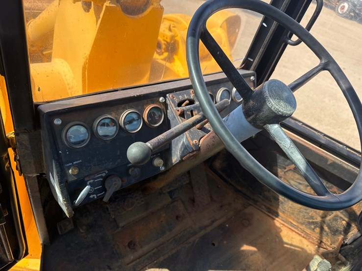 deere-644c-image-21