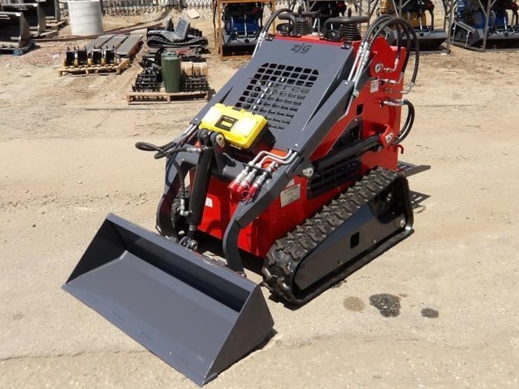 2026-zjz-380-skid-steer-track-loader-image-1