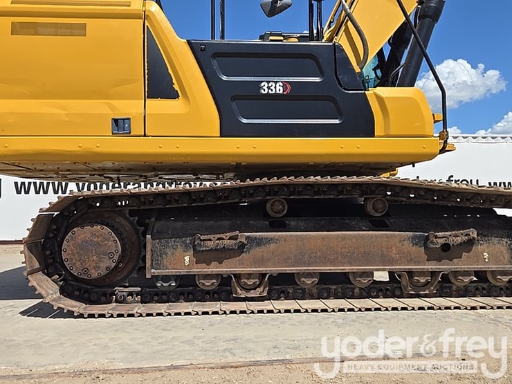 2019-caterpillar-336-image-16